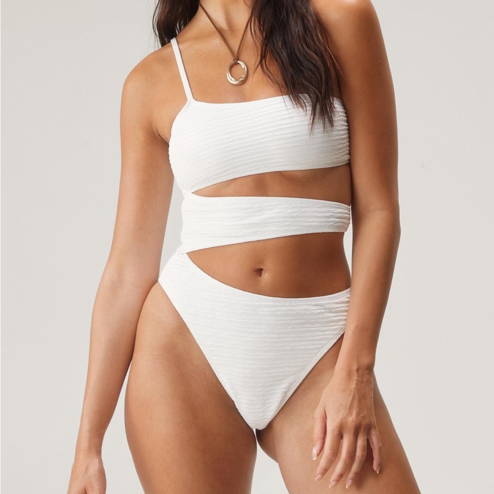White One-Shoulder Cutout Swimsuit - Picture 2 of 4
